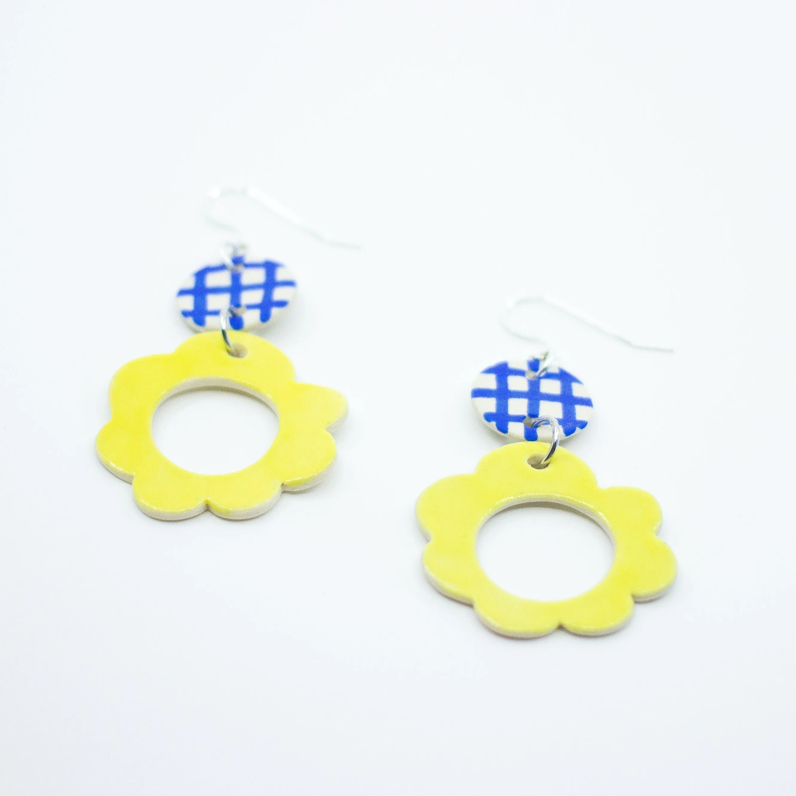 CUSTARD EARRINGS