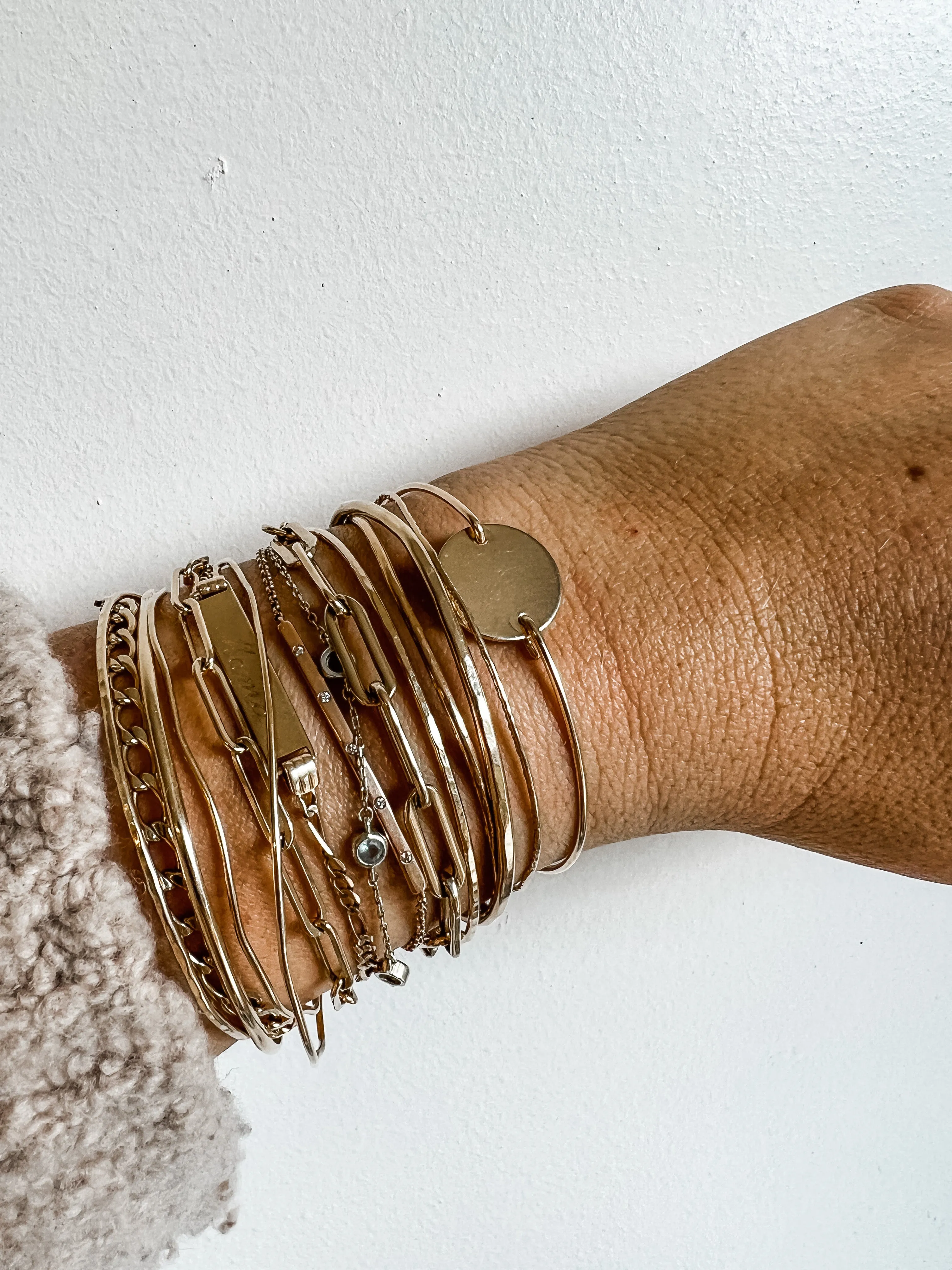 DANI DISC BANGLE
