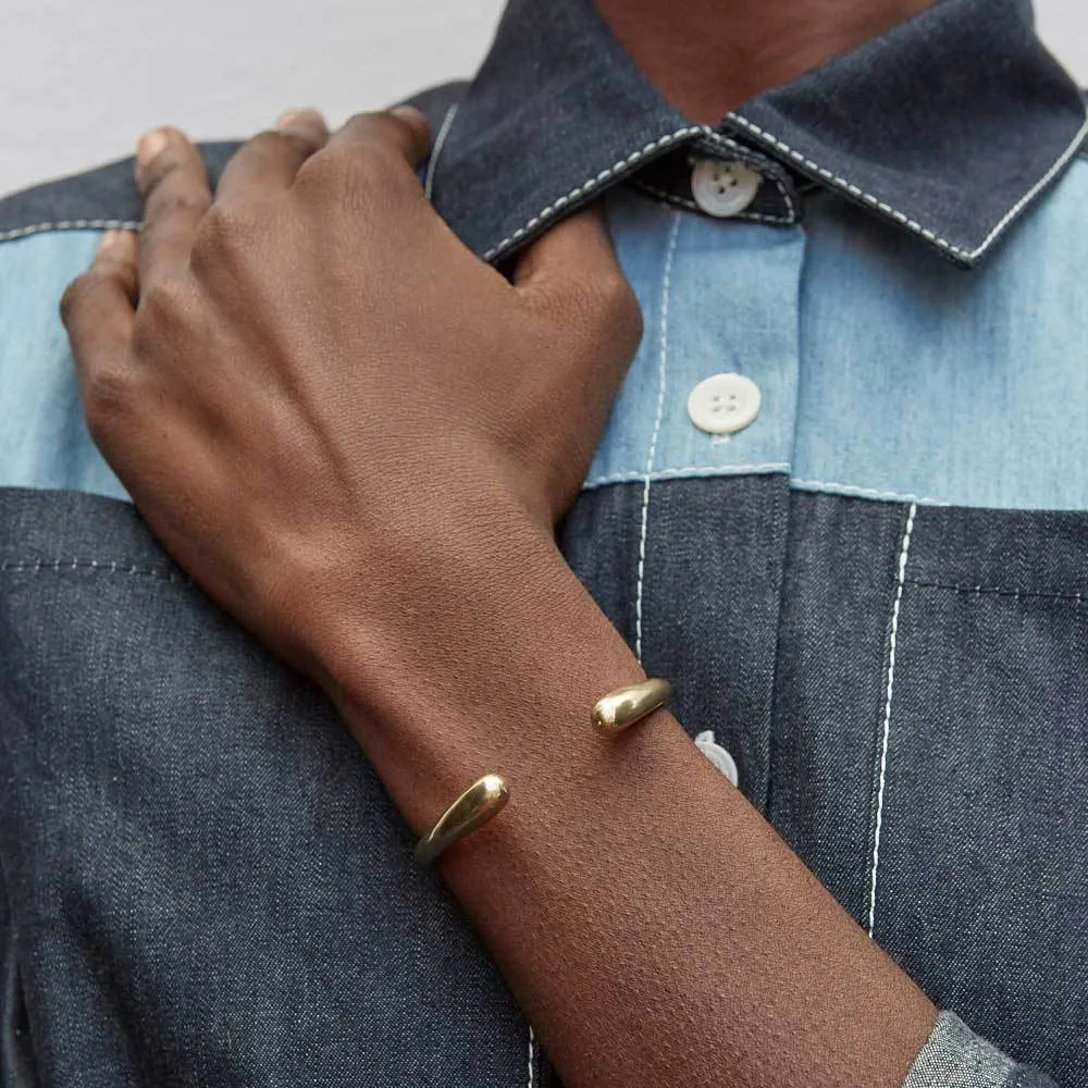 Delicate Dash Cuff