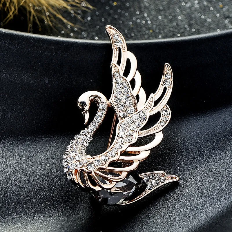 Design Camellia Crystal Zircon Rose Flower Brooch