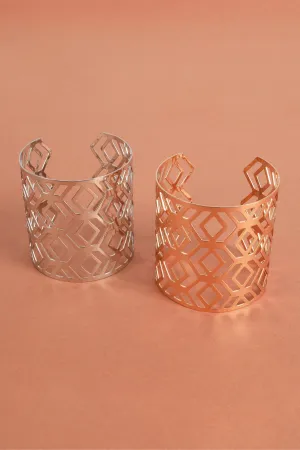 DIAMOND PATTERN FILIGREE CUFF BRACELET