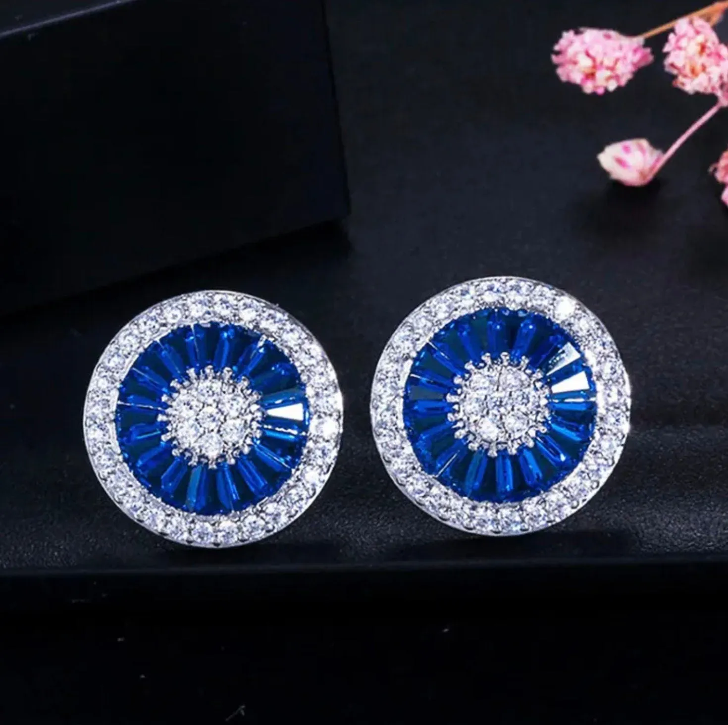 Ear Studs | Baguette Ea Studs| Womens Earrings | Diamond Ear Studs | Womens Stud Earrings | Womens Ear Studs |  Round Diamond Ear Studs