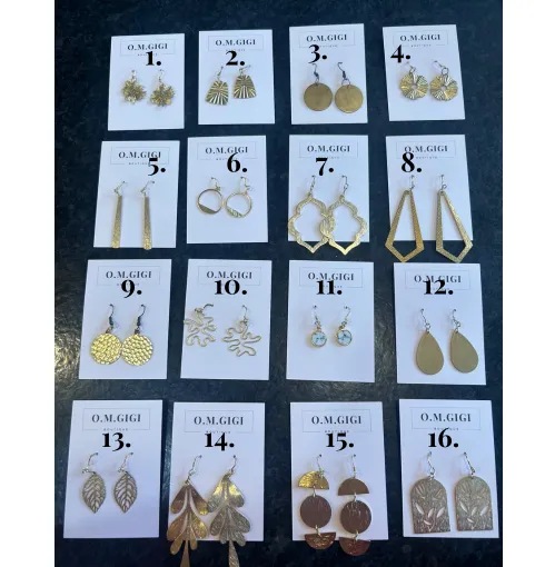 EARRINGS // 16 STYLES