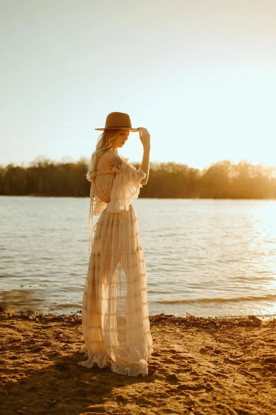 Elegant Off The Shoulder Boho Summer Beach Dress Woman Photo Shoot Gowns Side Slit  YEWEN YW220511