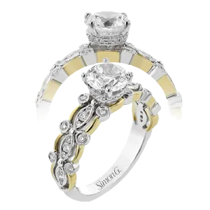 Engagement Ring in 18k Gold with Diamonds