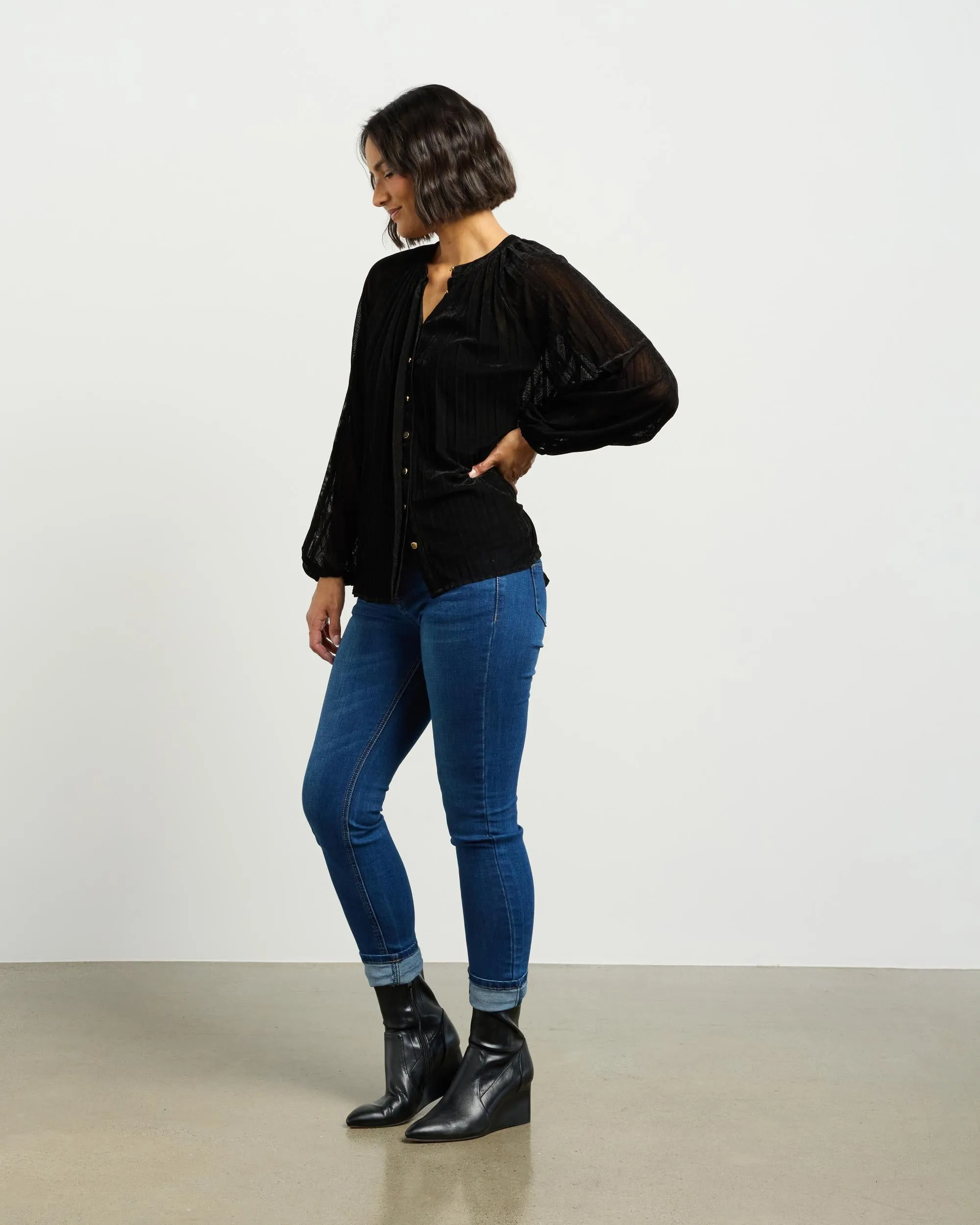 et alia Amelia Blouse - Black Velvet Mesh