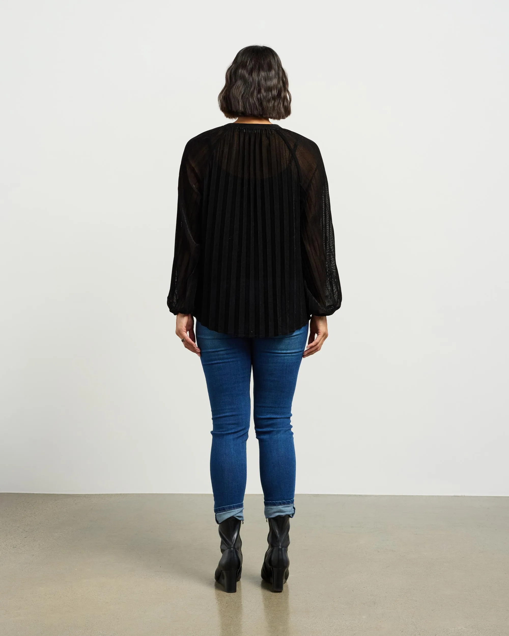 et alia Amelia Blouse - Black Velvet Mesh