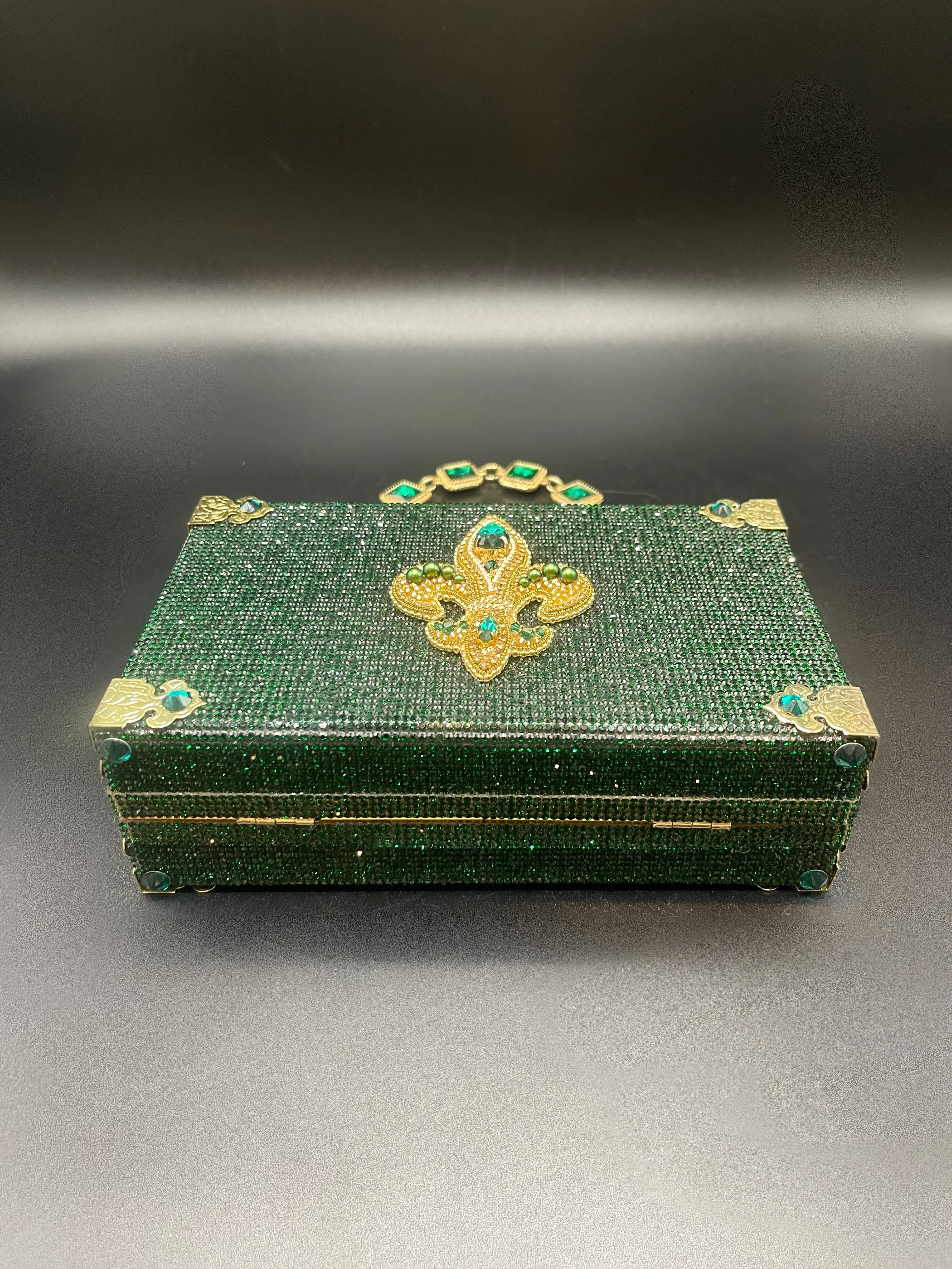 Fleur-de-lis