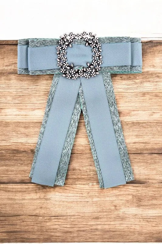 FLORAL RHINESTONE VINE ORNATE RIBBON BROOCH