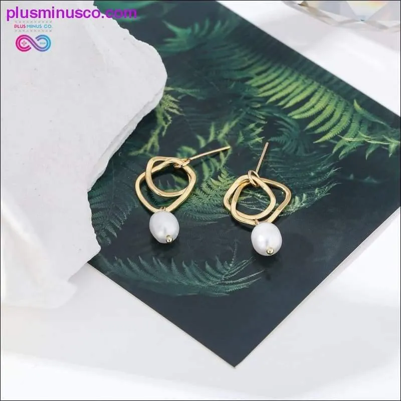 Geometric Drop Natural Pearl Earrings