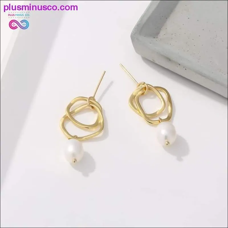 Geometric Drop Natural Pearl Earrings