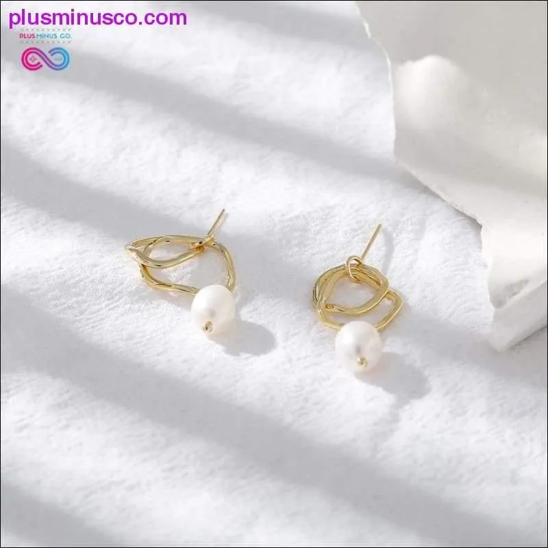 Geometric Drop Natural Pearl Earrings