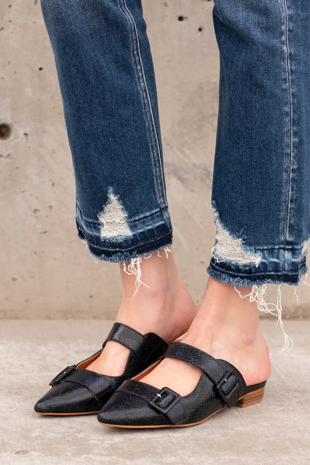 Hannah Mule Flats Navy