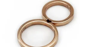 Heart wedding band set in rose gold