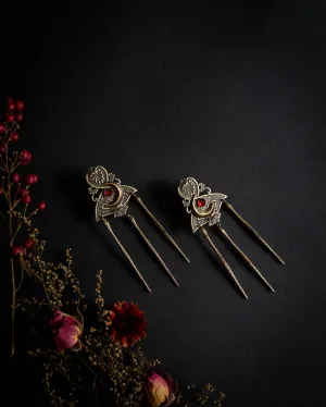 Hecate Fan Earrings - Jet