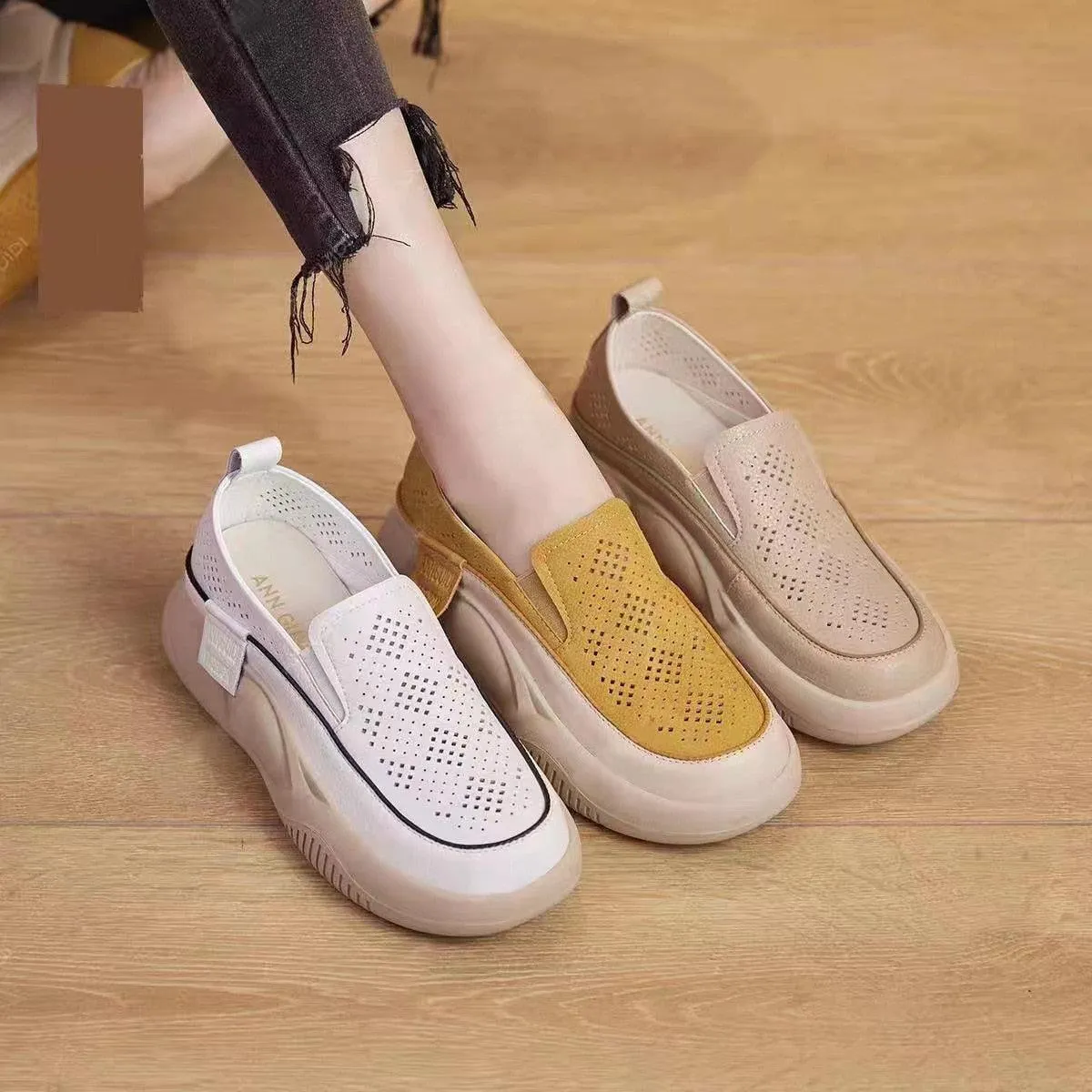 Hild Comfort Orthopedic Moccasin Shoe