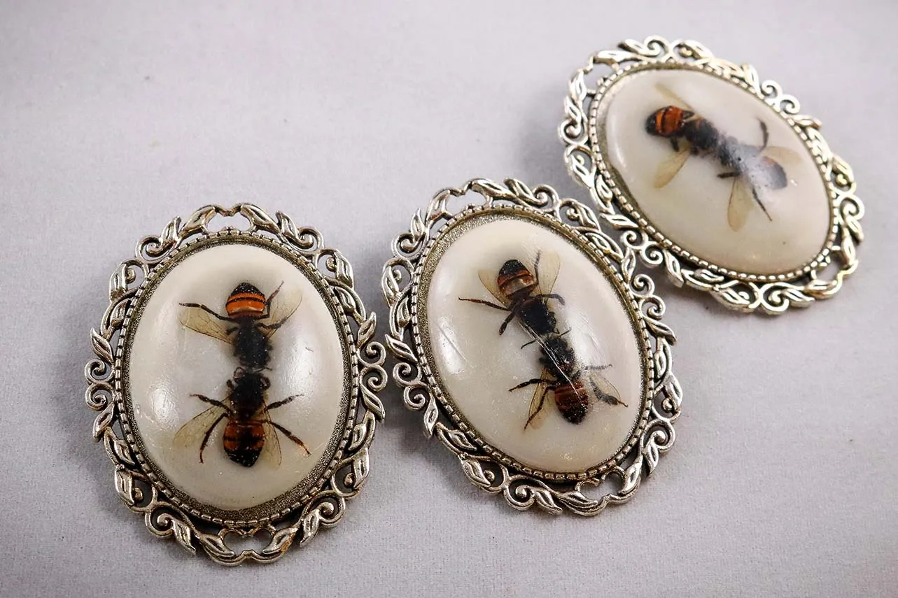 Honey Bee Brooch Large
