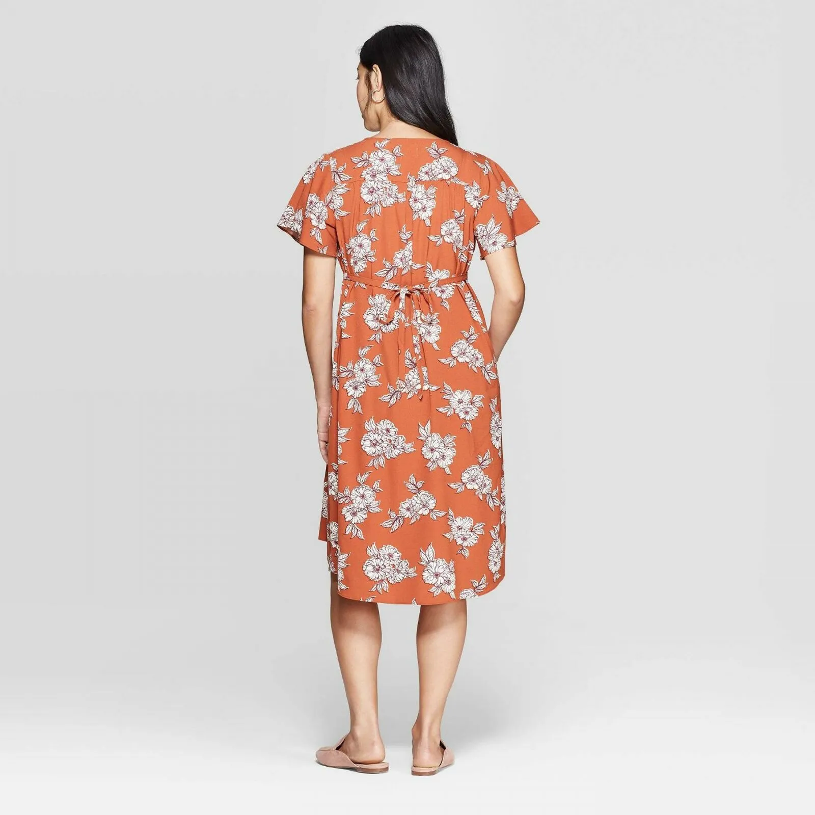 Isabel Maternity Floral Print Short Sleeve V-Neck High Low Woven Dress