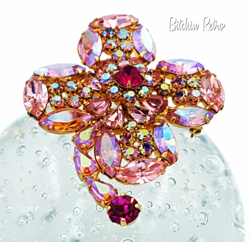 Kramer Rhinestone Brooch Vintage Delicate Shades of Cotton Candy Pink