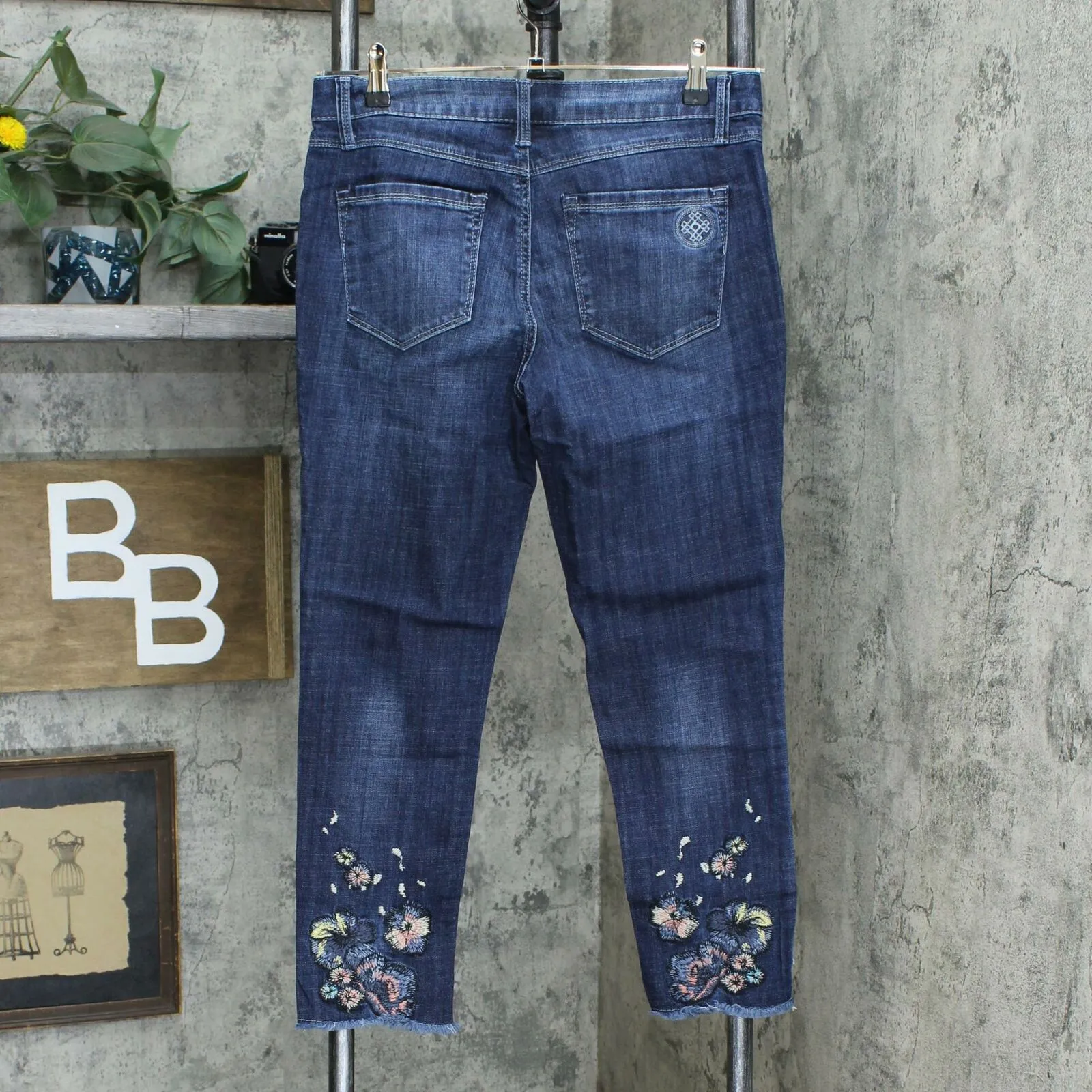 Laurie Felt Women's Classic Denim Stiletto Jeans With Embroidery