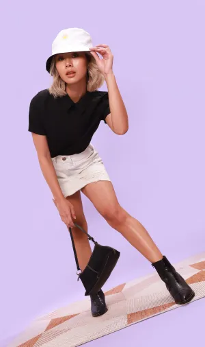 MADDIE Flat-Collar Top (Black)