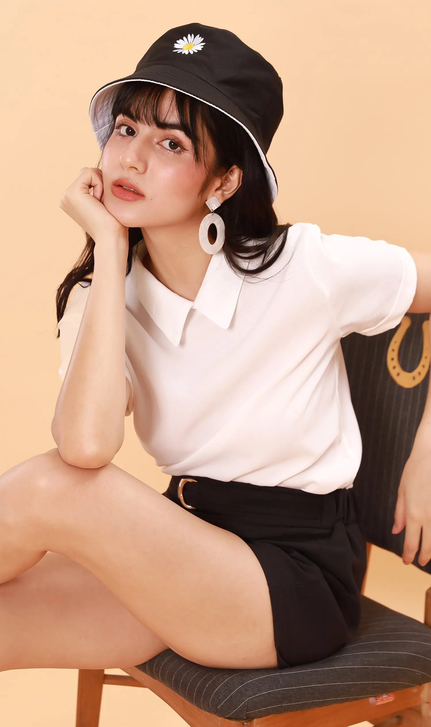 MADDIE Flat-Collar Top (White)