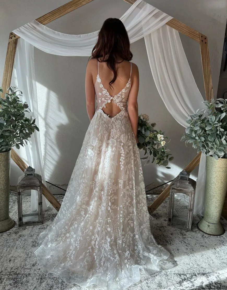Madisyn | Champagne A-Line Spaghetti Straps Key Hole Back Wedding Dress