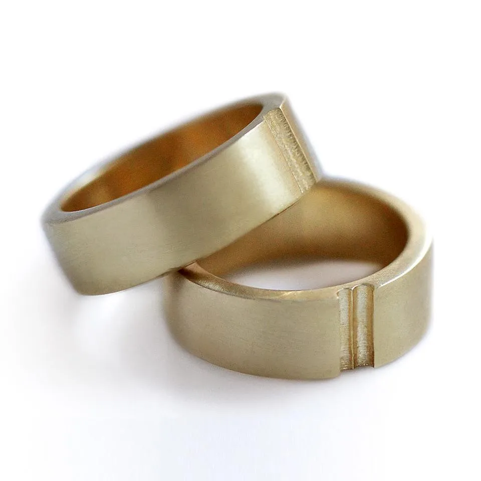 Matching couple rings, bond touch