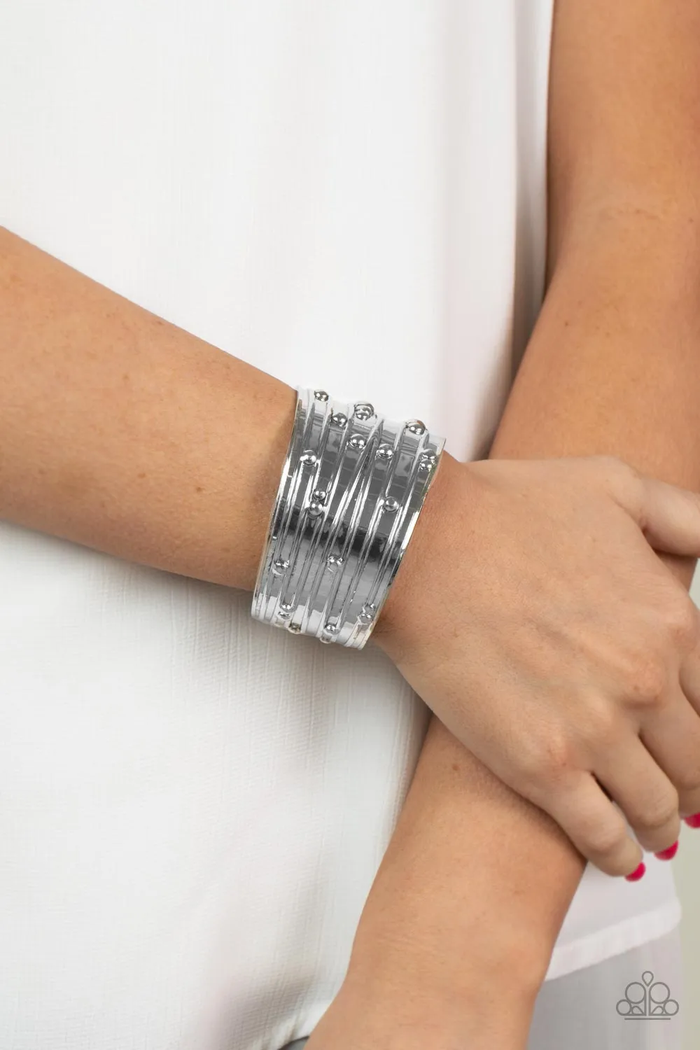 Mechanical Motif - Silver