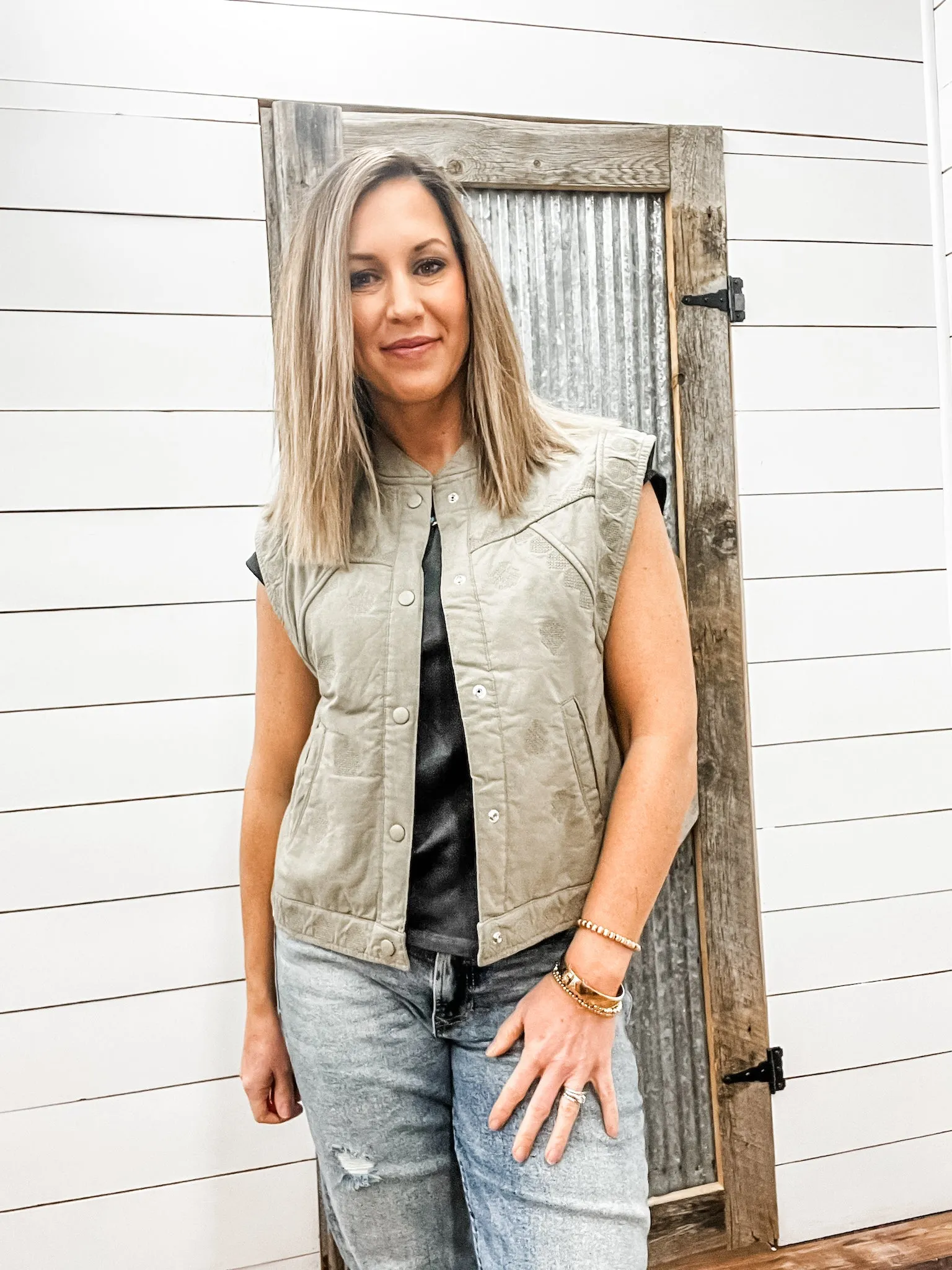 Mina Vest Olive Branch