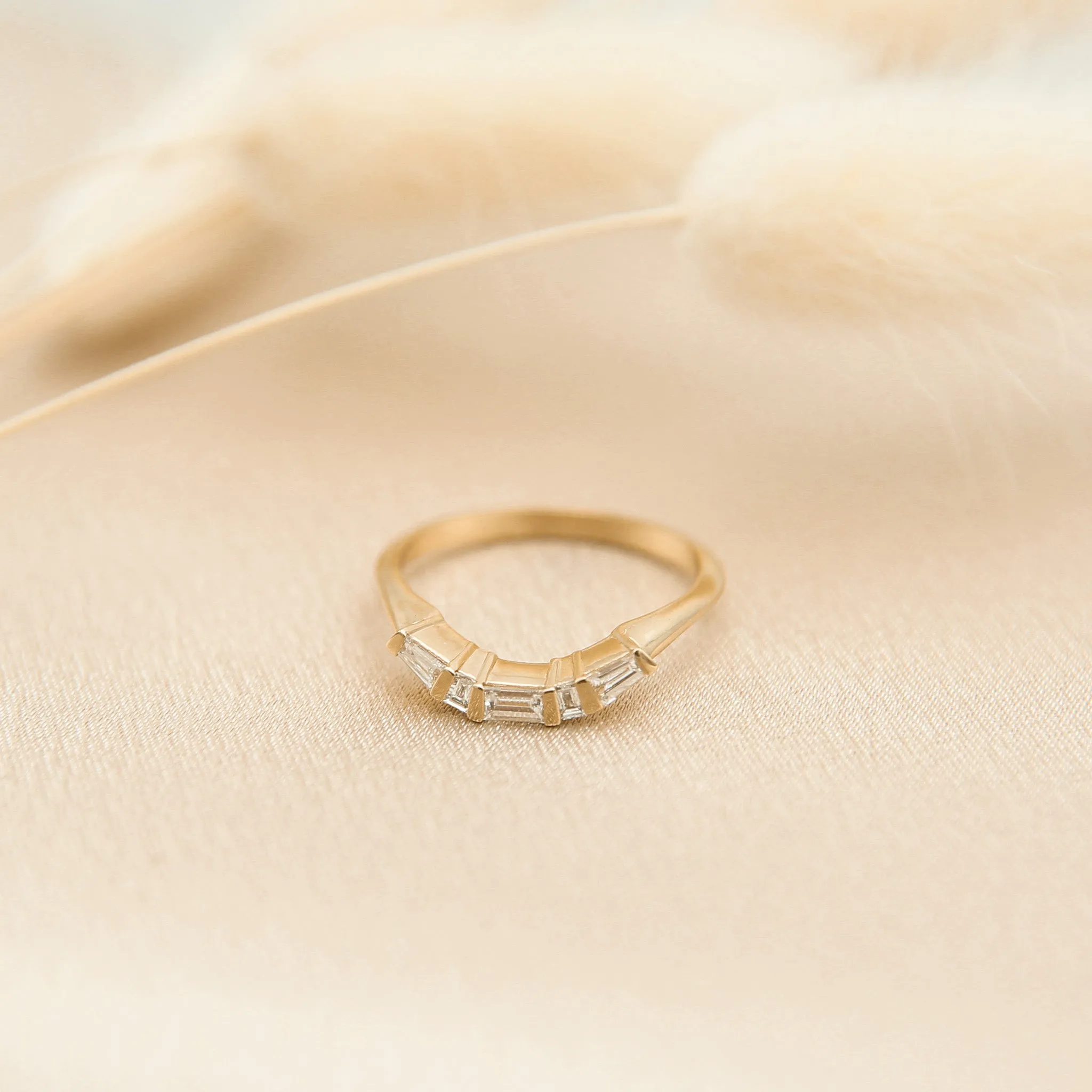 Molly | Contoured Baguette Wedding Band