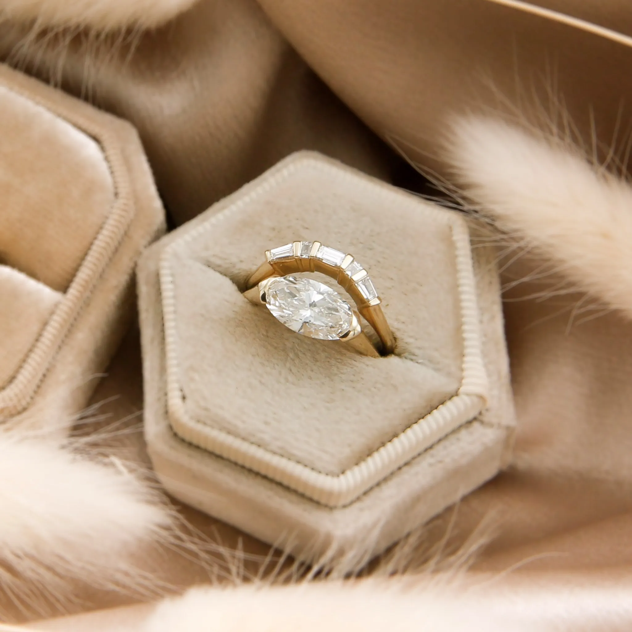 Molly | Contoured Baguette Wedding Band