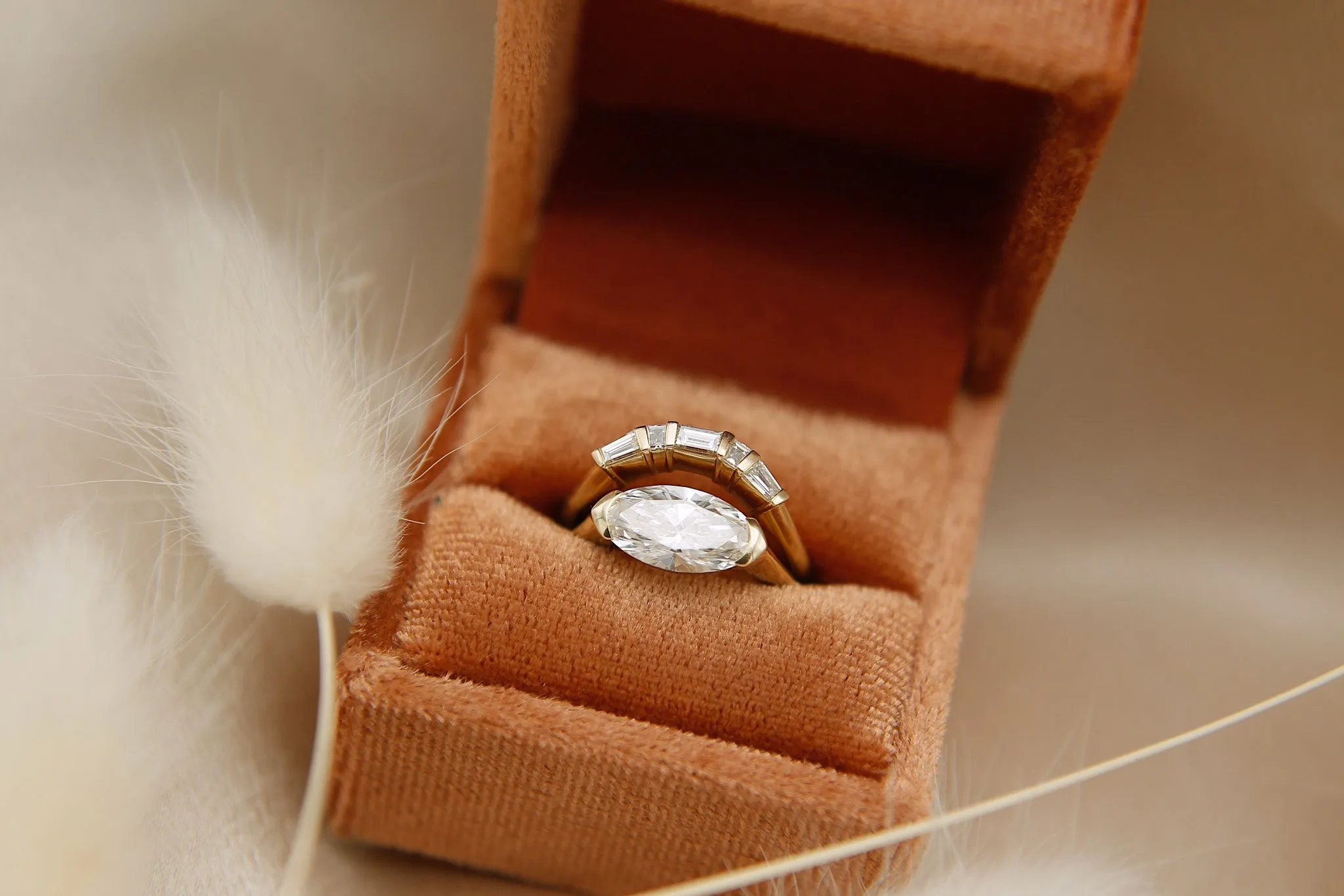 Molly | Contoured Baguette Wedding Band