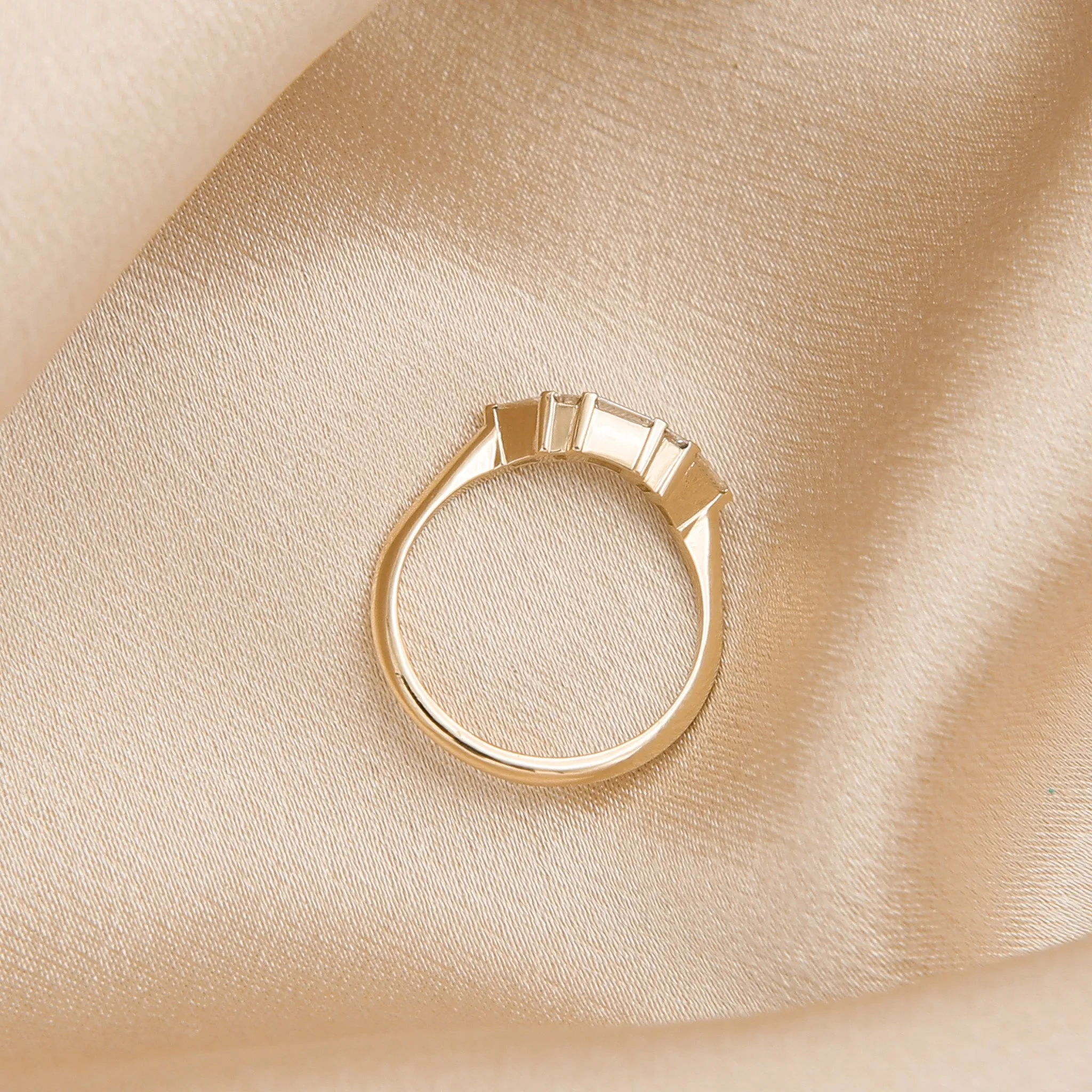 Molly | Contoured Baguette Wedding Band