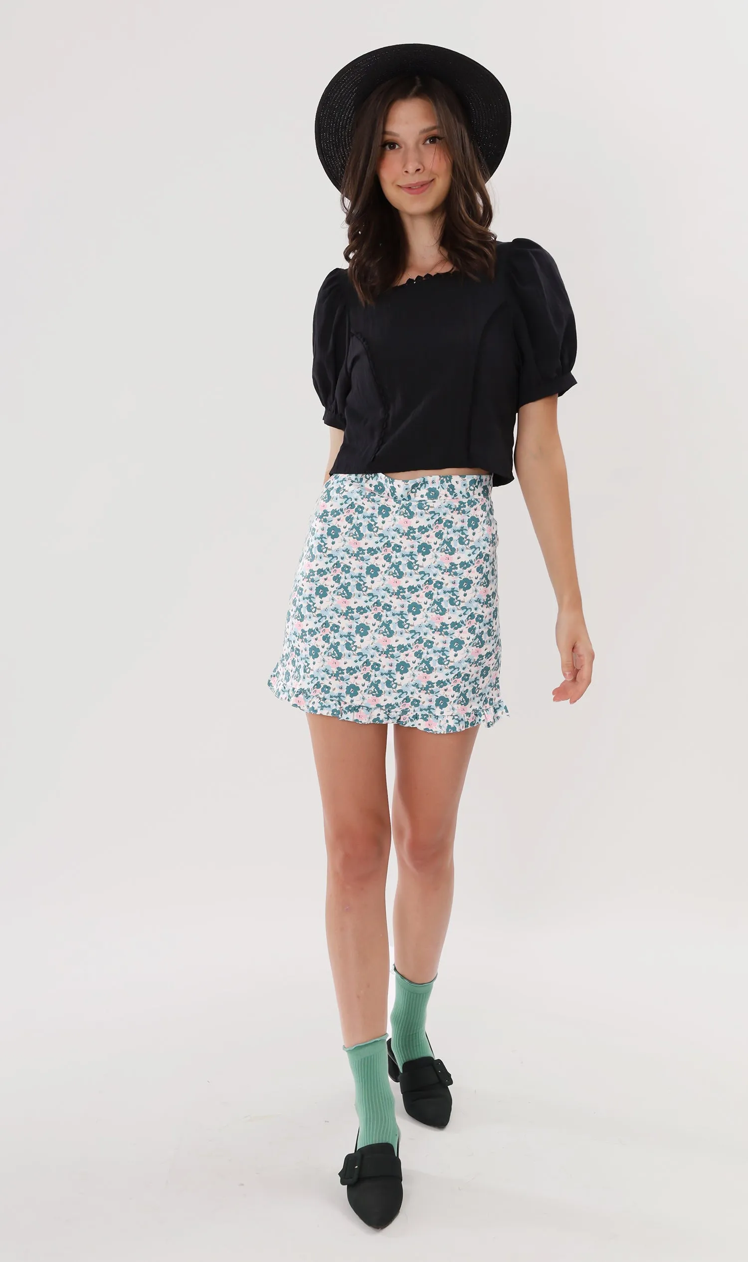 MOLLY Heart-Trimmed Puff-Sleeve Top (Black)