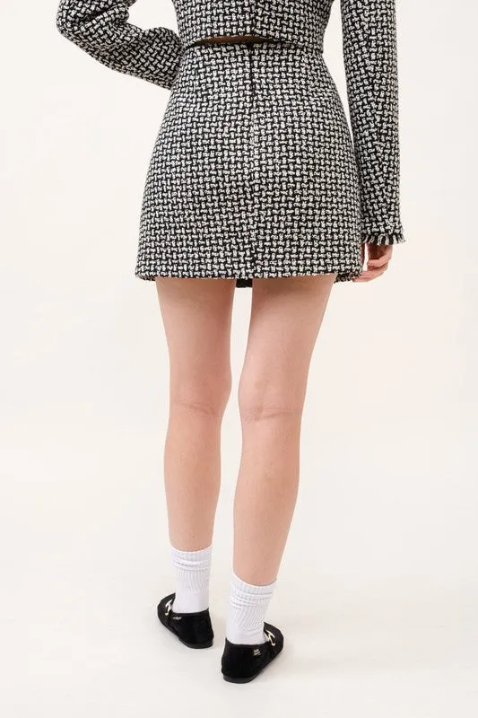 Monochrome Bouclé Textured High-Waist Mini Skirt