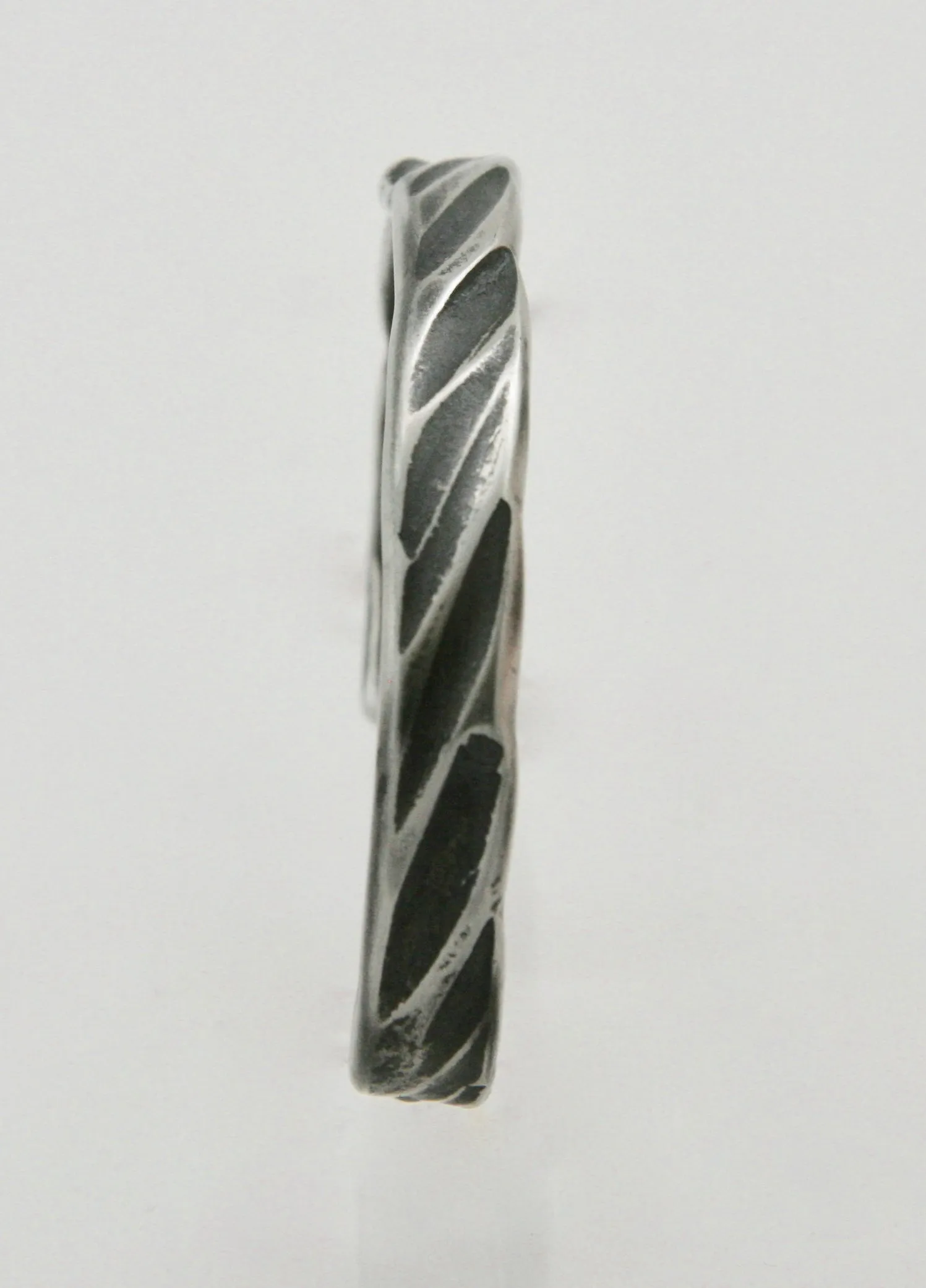 Narrow Rope Steel Cuff