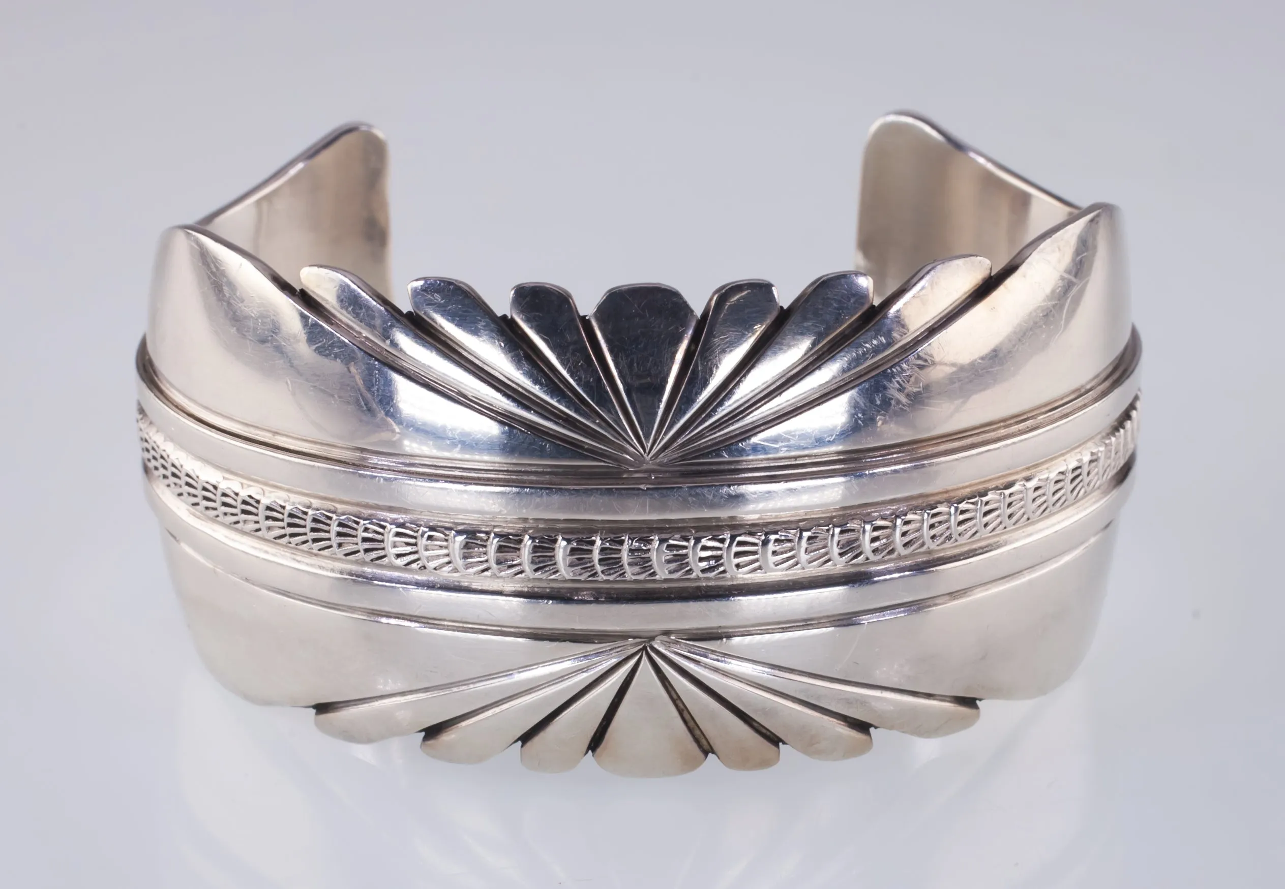 Navajo Lester Craig Stamp Tooled Design Sterling Silver Cuff Bracelet