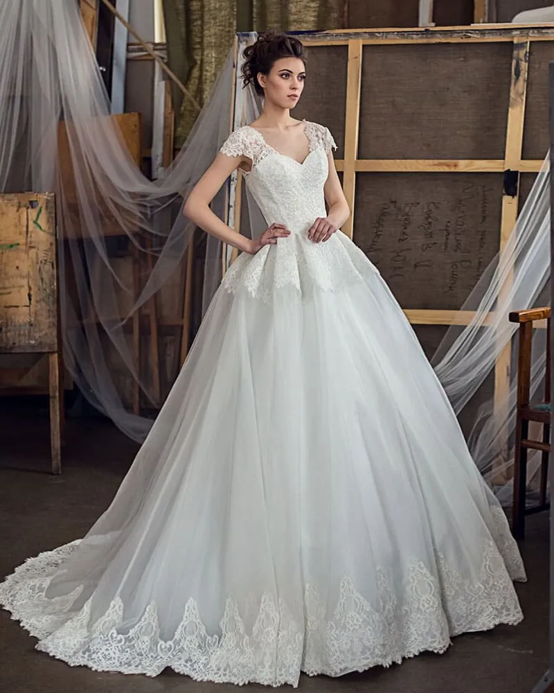 New Arrivals Wedding Dress Elegant Matrimonio V-neck Cap Sleeve Lace Up back Appliques Beading Princess Gowns Robe Blanche