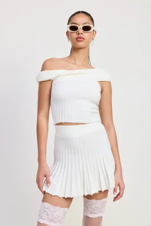 OFF THE SHOULDER KNIT TOP