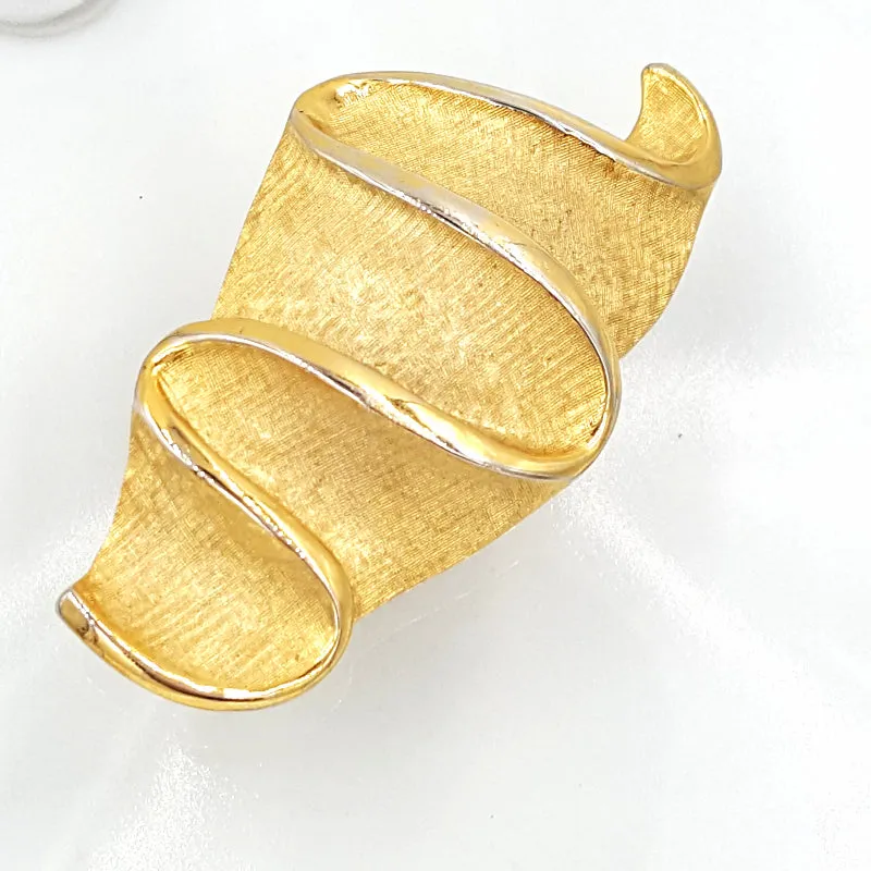Puccini Vintage Modernist Brooch with Abstract Design