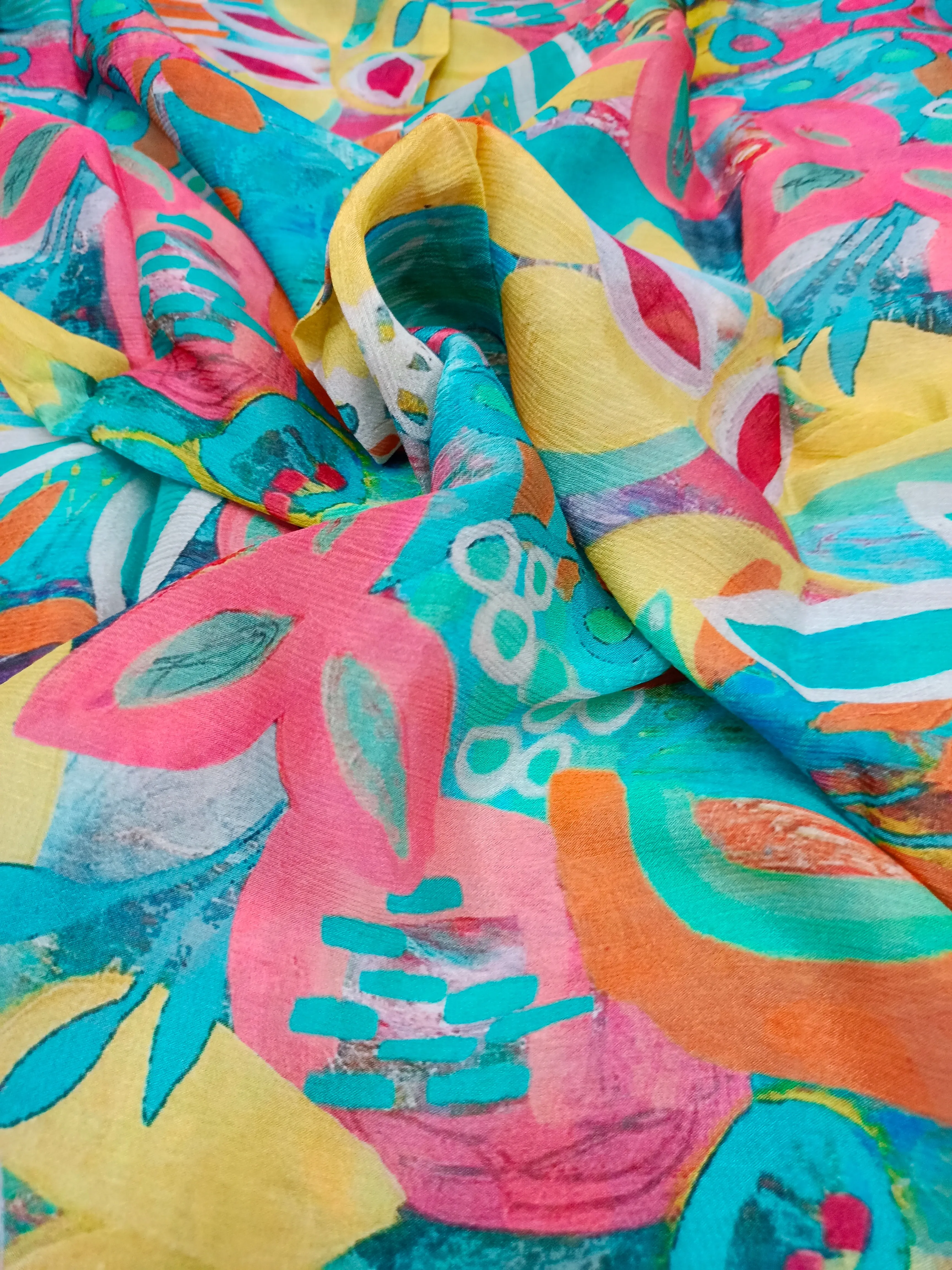 Pure Crushed Chiffon Chinon Digital Printed Fabric