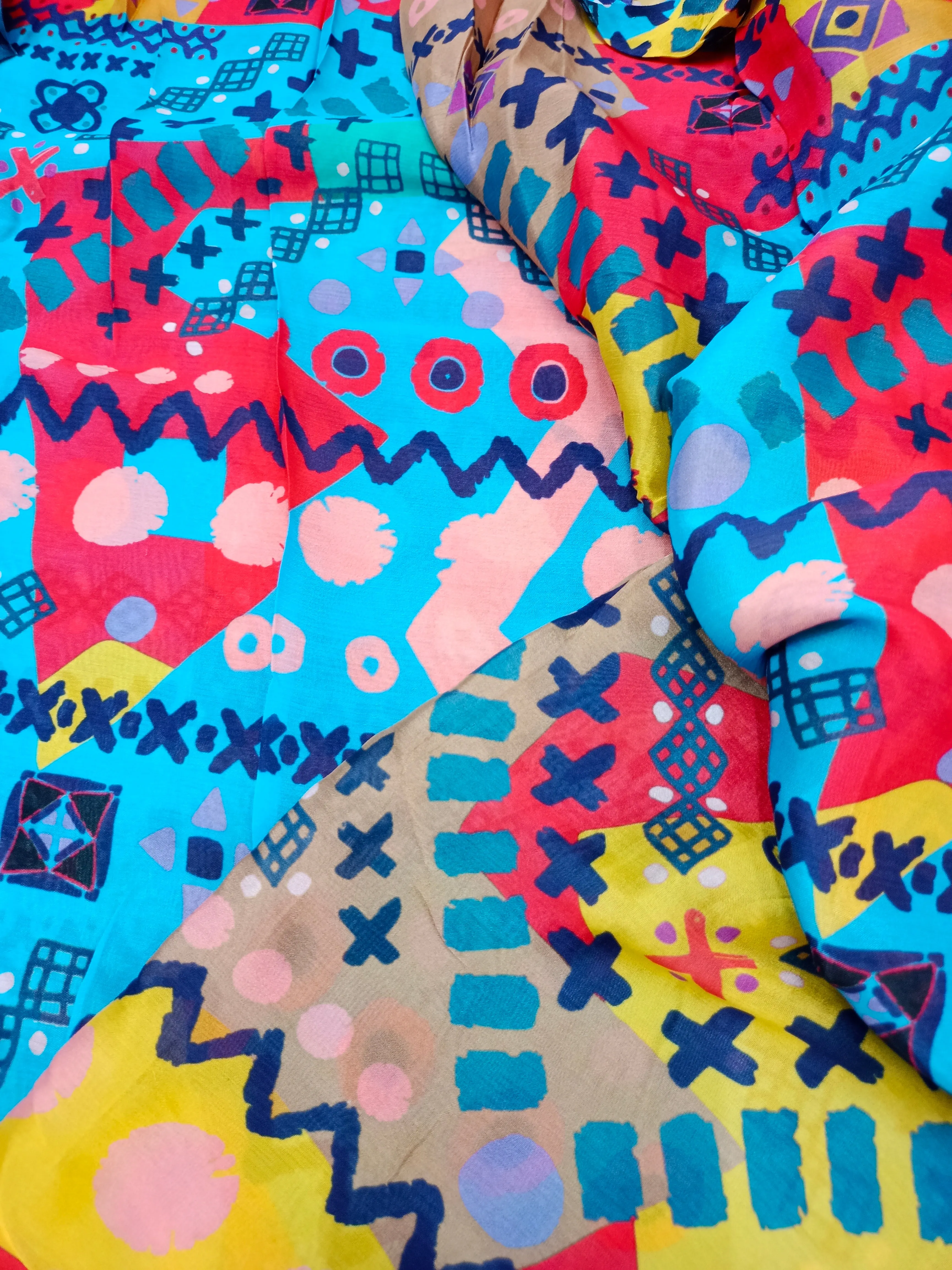 Pure Crushed Chiffon Chinon Digital Printed Fabric