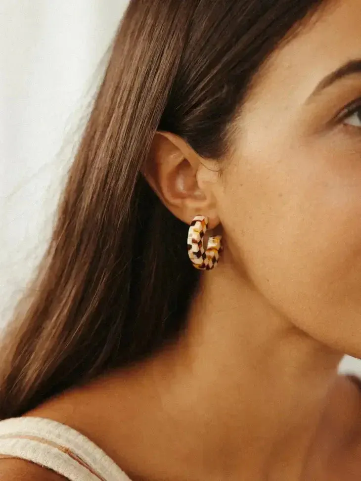Ray Chunky Hoop Earrings, Assorted: Black   White