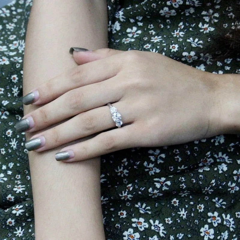 Round Moissanite Diamond Ring Engagement Wedding Jewelry