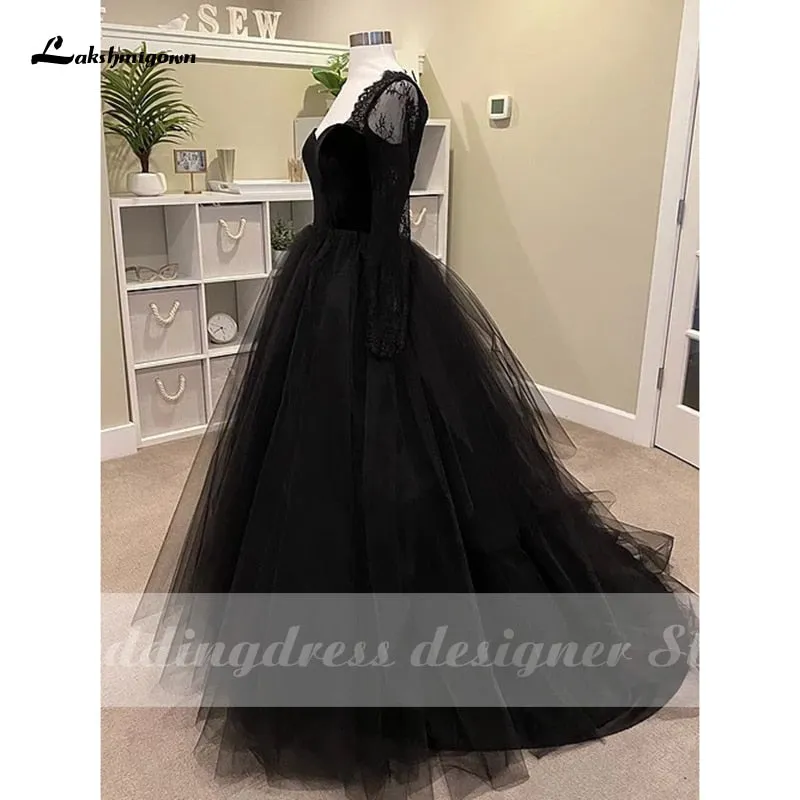 Roycebridal Lakshmigown Sexy Lace Black Wedding Dresses with Long Sleeve vestido de novia Boho Gothic Tulle Wedding Gown Outdoor Country