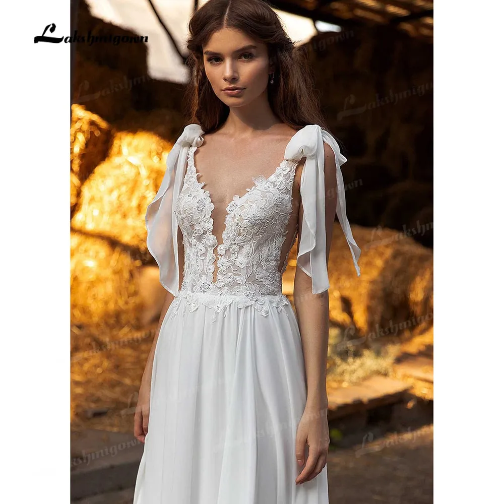 Roycebridal Sexy Side Slit Boho Wedding Dresses Sweep Train Charming Beach Chiffon A Line Lace Bridal Gowns V Neck vestido de novia