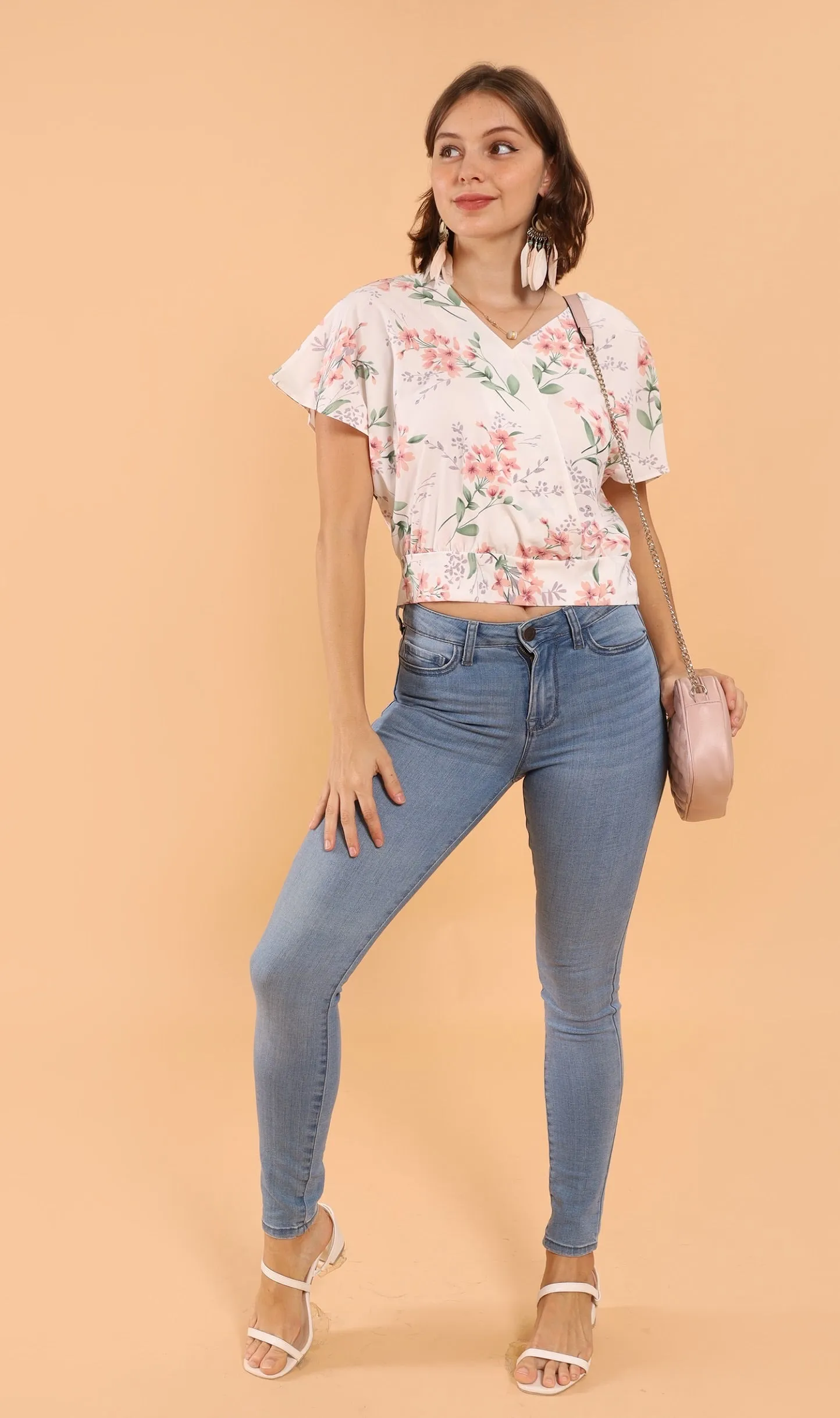 SARA Floral Flutter-Sleeve Top (White)