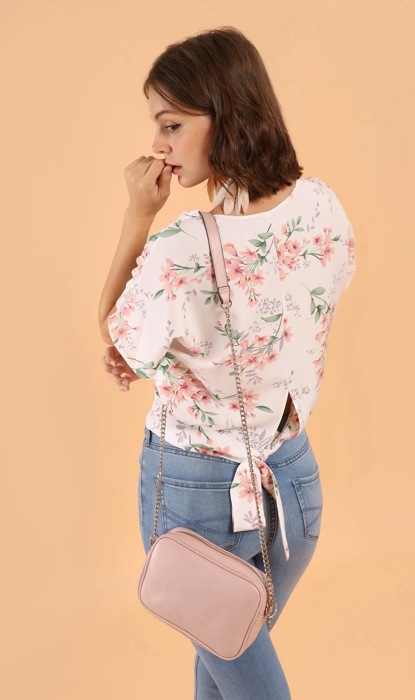 SARA Floral Flutter-Sleeve Top (White)