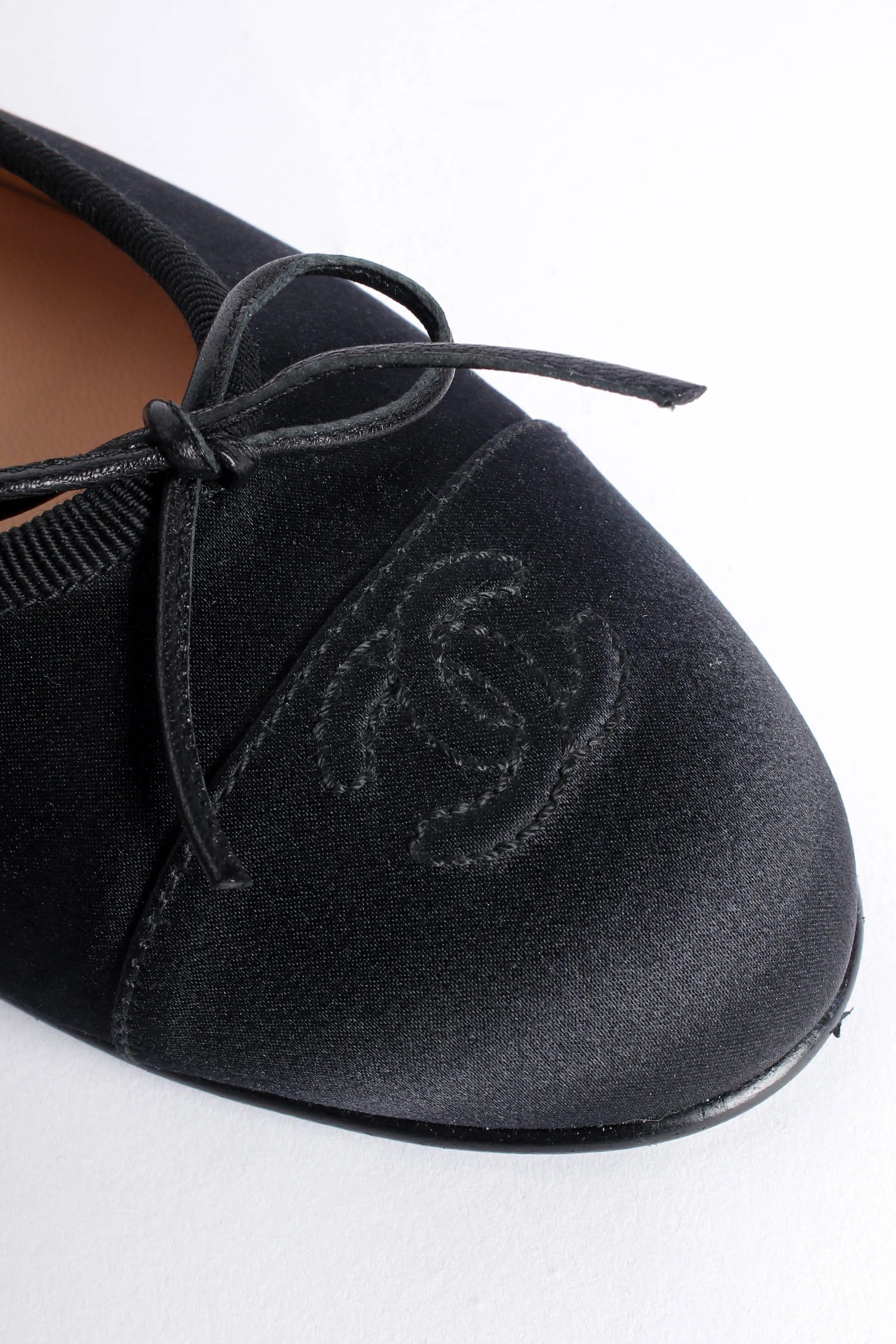 Satin CC Logo Ballet Flats